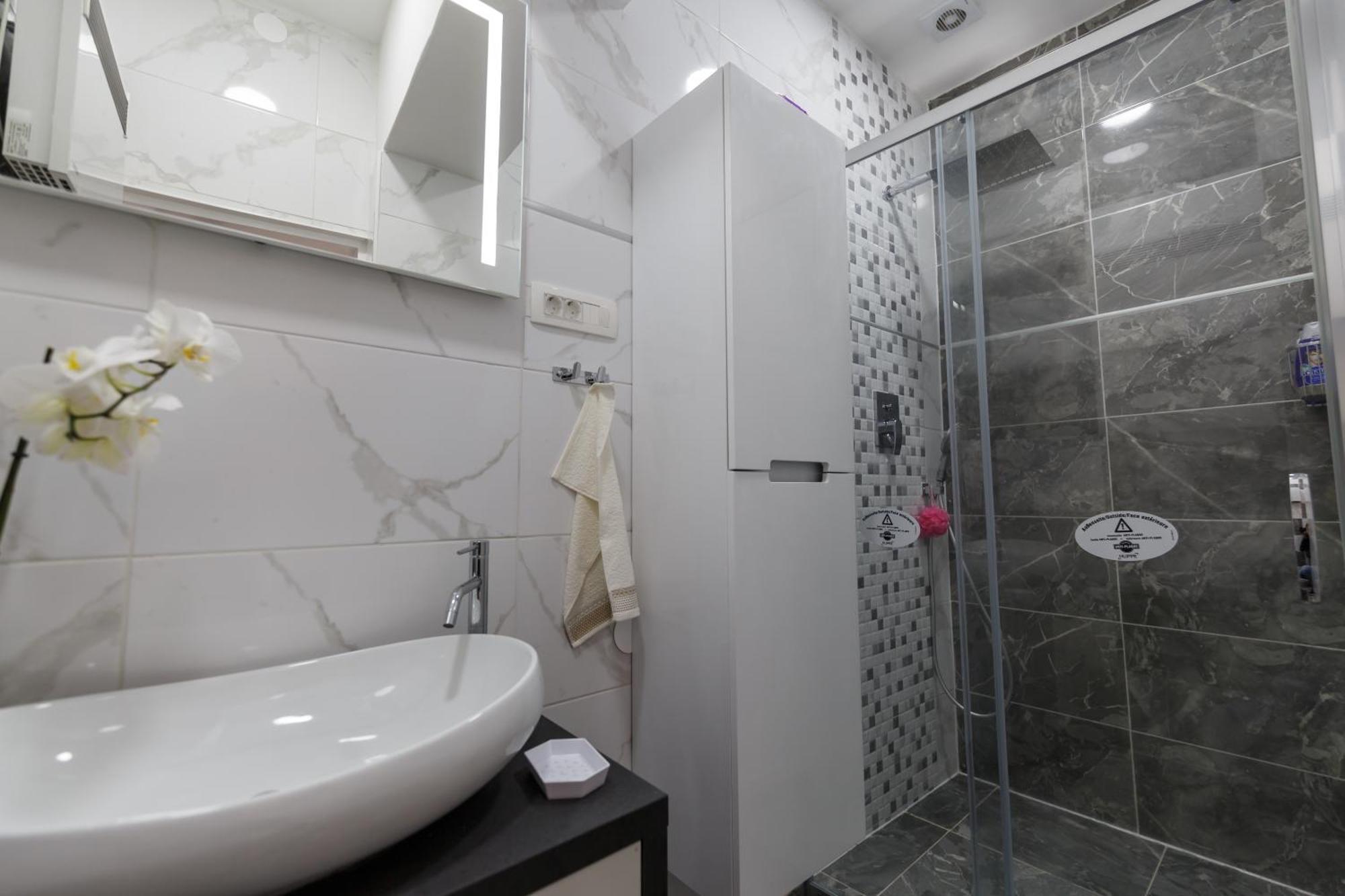Apartman Royal Slavonski Brod Eksteriør billede